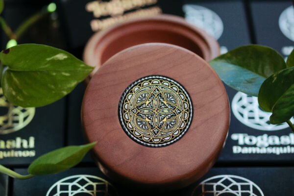 <span style="font-size: 1.7em; font-weight: bold;">WATER LILY</span><br> damascene by hand